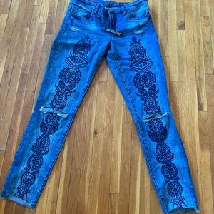 BLANK NYC Embroidered Raw Hem Distressed Jeans